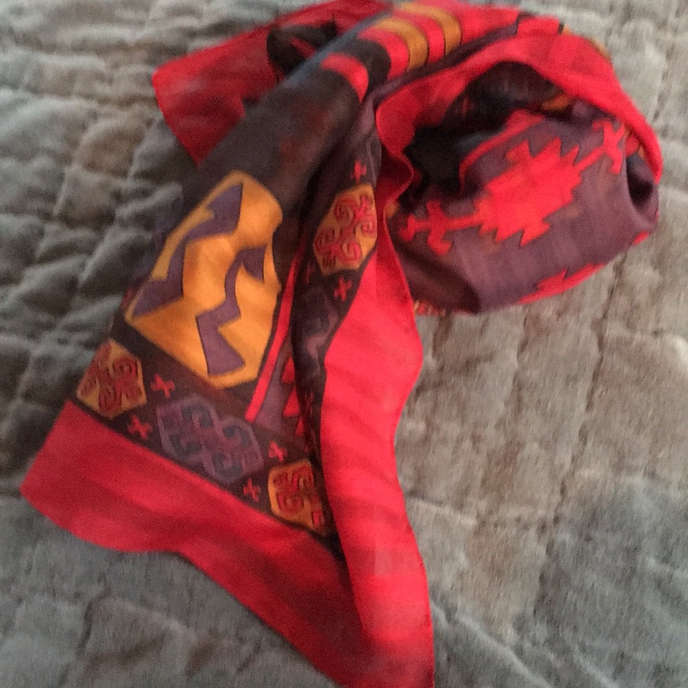 Scarf - Picture 2 of 4